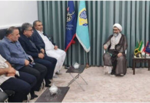 دیدار مدیر کل پست استان با امام جمعه شهرستان زابل