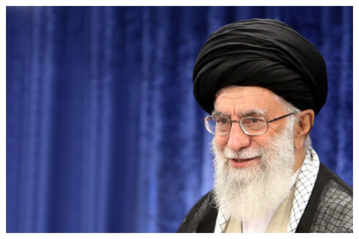 امام خامنه‌ای، رهبر و پیشوای شیعیان جهان به شهادت رسید