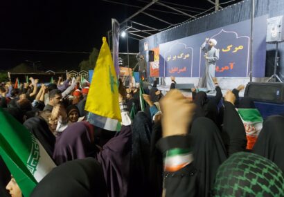 هفتاد و یکمین شب خروش زاهدان؛ مردم همچنان در میدان ایستاده‌اند
